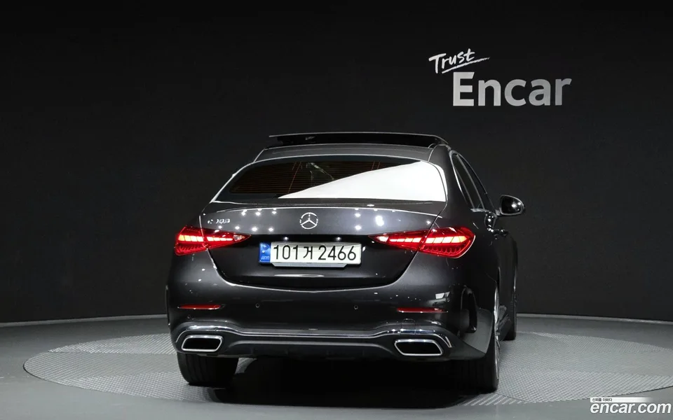 Mercedes-Benz C-Class C300 AMG Line 2022 — thumbnail 4