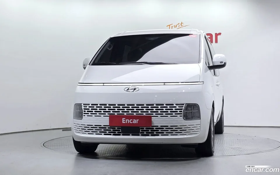 Hyundai Staria 4WD 9 2022 — thumbnail 3