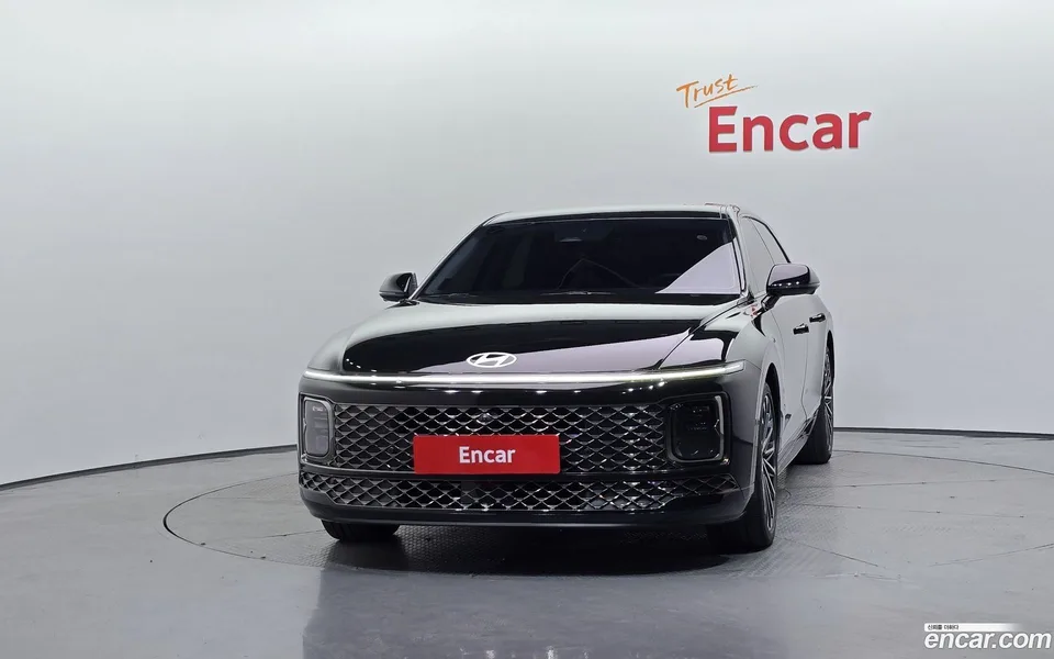 Hyundai Grandeur Hybrid 2023 — thumbnail 3