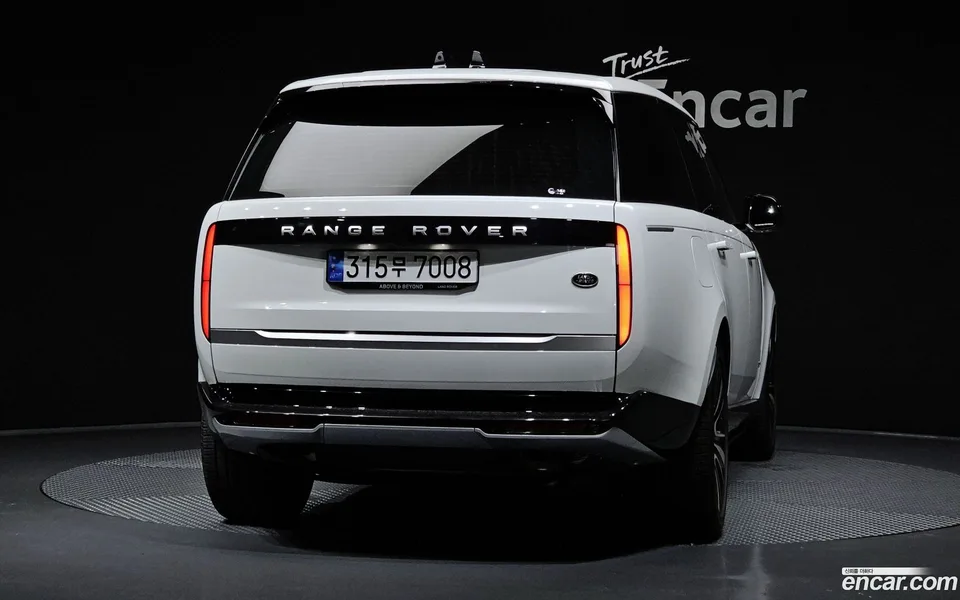 Land Rover Range Rover P530 AB LWB 2022 — thumbnail 4