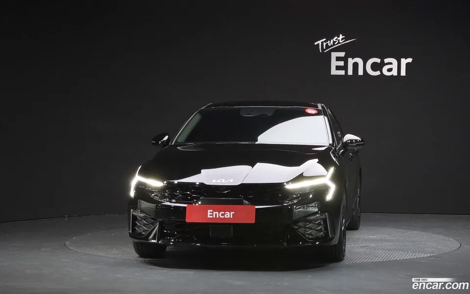 Kia K5 2.0 2025 — thumbnail 3