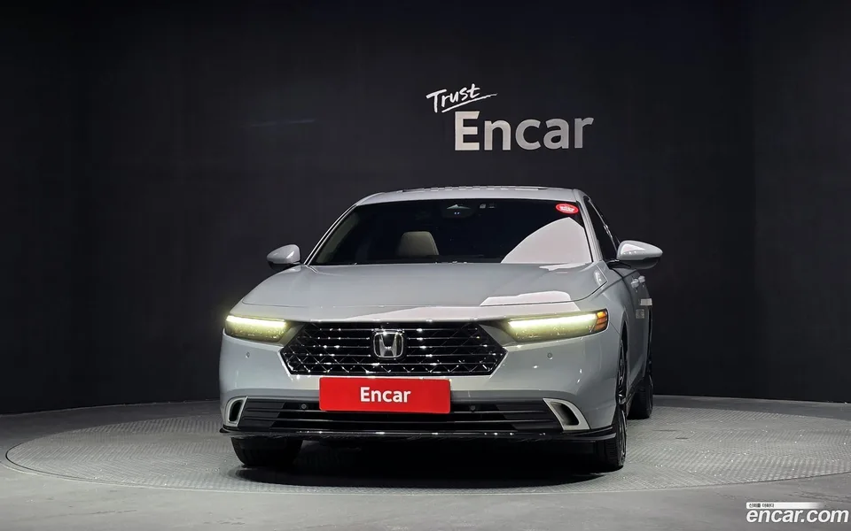 Honda Accord 2.0 2025 — thumbnail 3