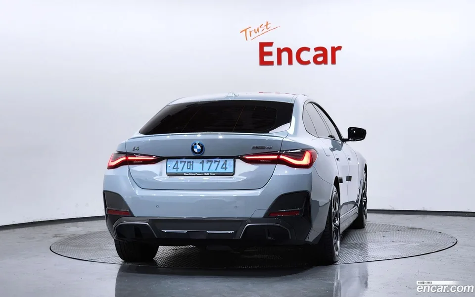 BMW i4 eDrive40 M 2023 — thumbnail 4
