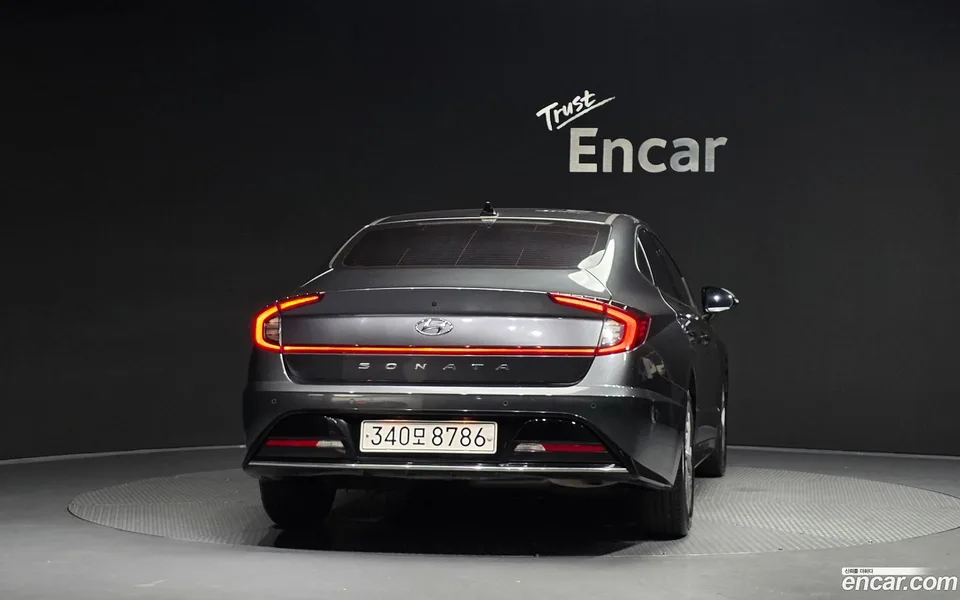 Hyundai Sonata 2.0 2022 — thumbnail 4