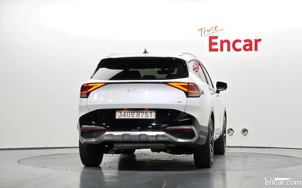 Kia Sportage Hybrid 2WD 2023 — thumbnail 4