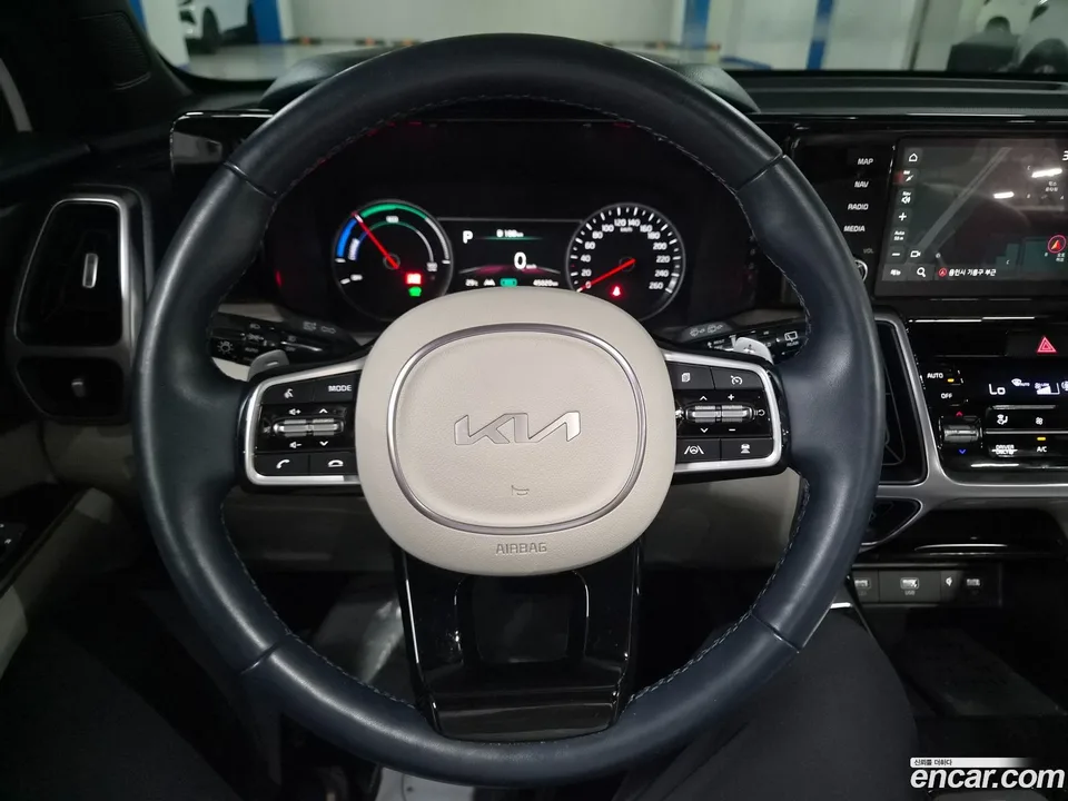 Kia Sorento HEV 1.6 4WD 2023 — thumbnail 2