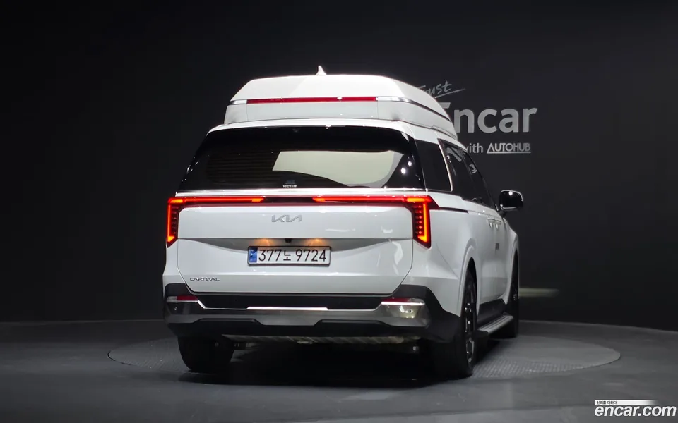 Kia Carnival 9 2024 — thumbnail 4