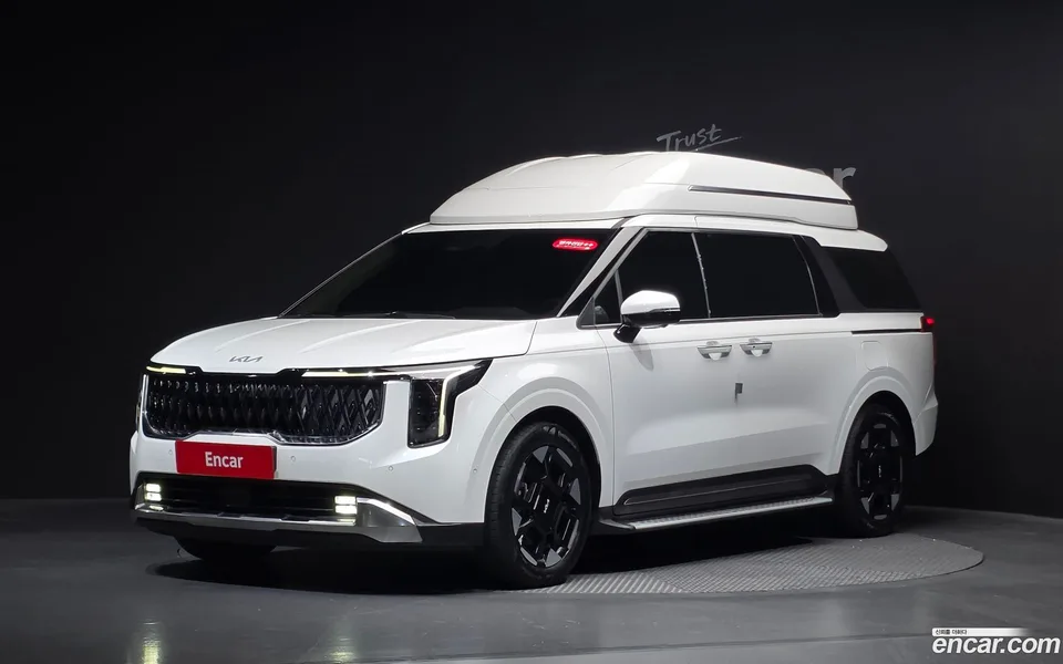 Kia Carnival 9 2024 — photo 1, buy with delivery to Moscow