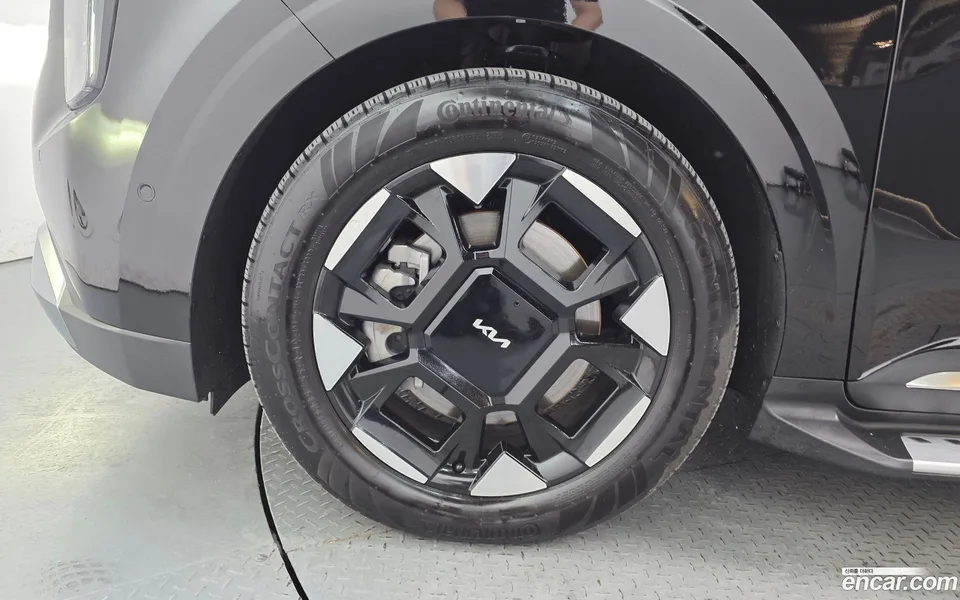 Kia Carnival 7 2025 — thumbnail 2