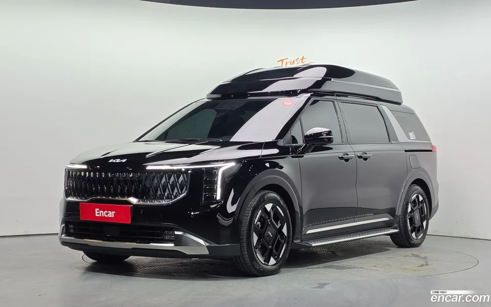 Kia Carnival 7 2025 — photo 1, buy with delivery to Moscow