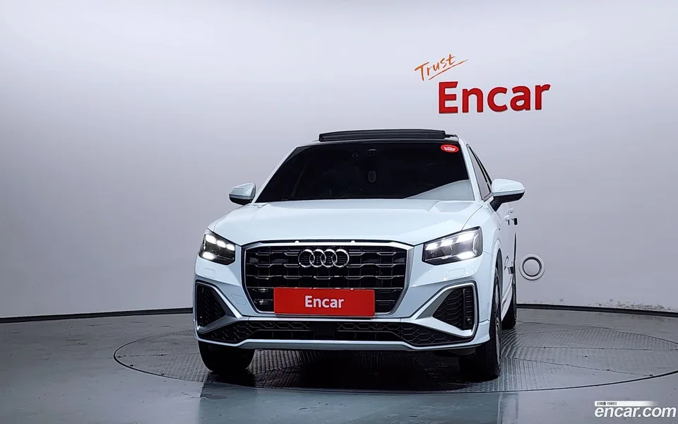 Audi Q2 35 TDI 2023 — thumbnail 3