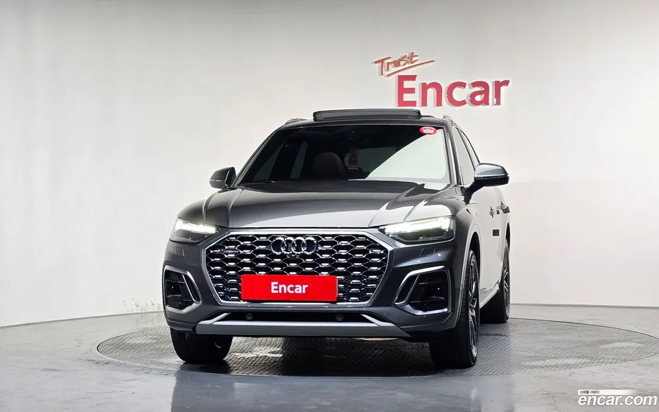 Audi Q5 45 TFSI 2023 — thumbnail 3