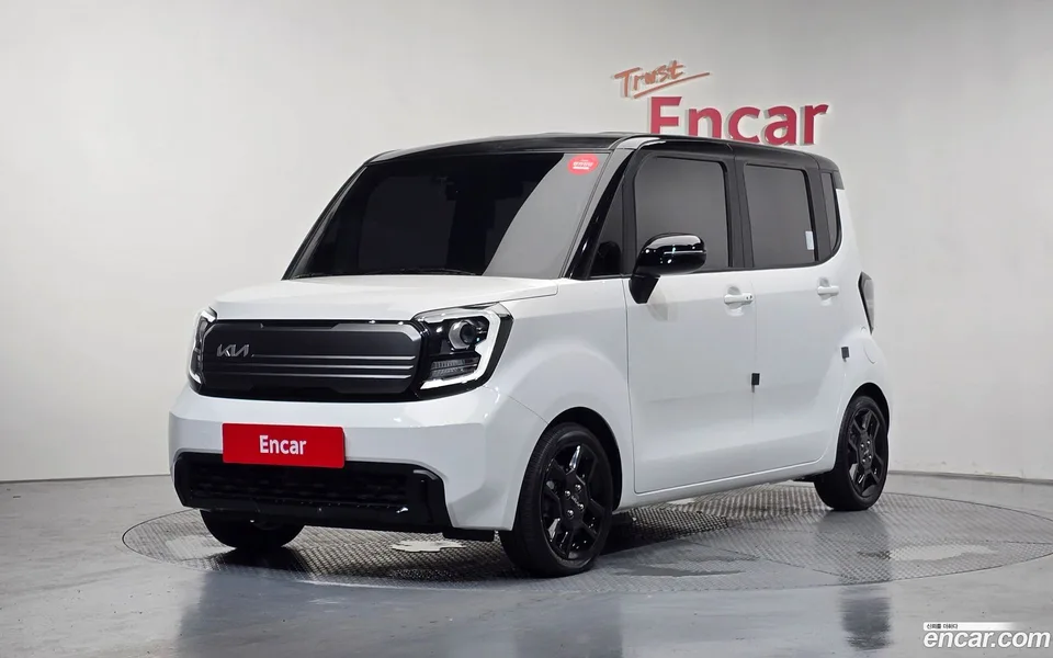 Kia Ray 2023 — photo 1, buy with delivery to Moscow