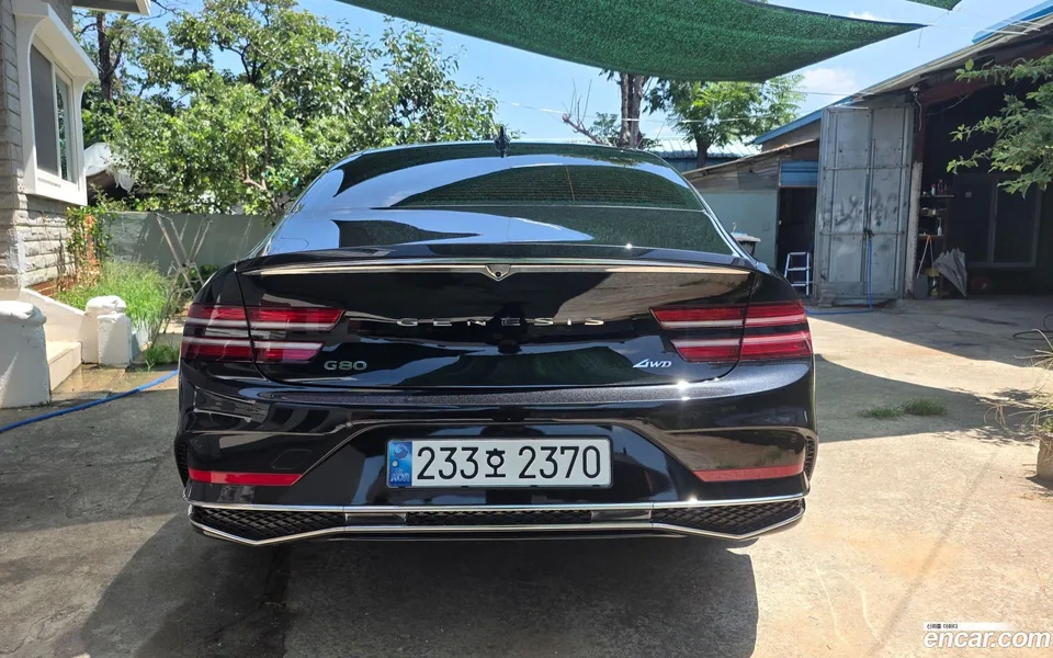Genesis G80 2.5 AWD 2025 — thumbnail 4