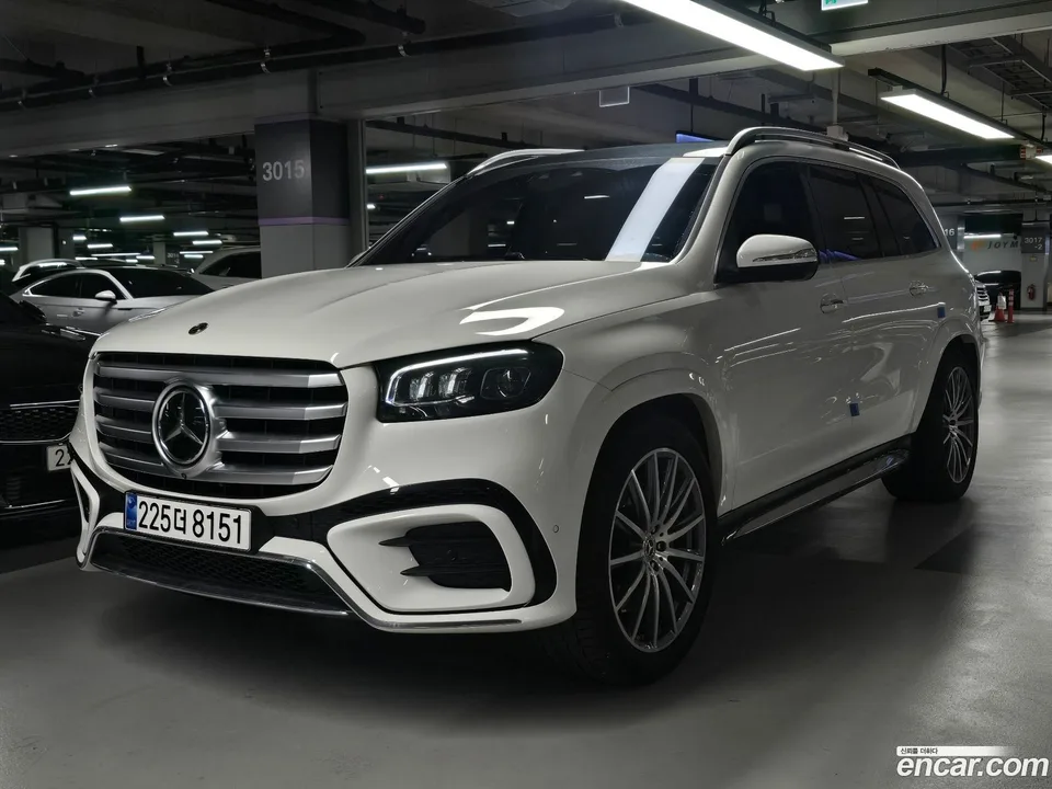 Mercedes-Benz GLS-Class GLS450 4MATIC 2025 — photo 1, buy with delivery to Moscow