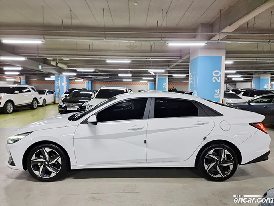 Hyundai Avante 1.6 2022 — thumbnail 5