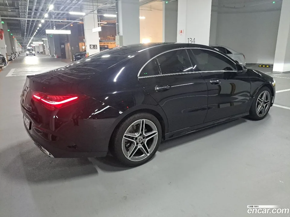 Mercedes-Benz CLA-Class CLA250 4MATIC 2024 — thumbnail 5