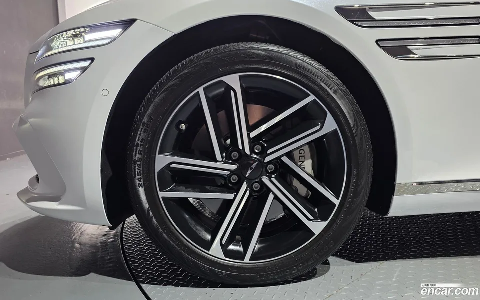 Genesis G80 2.5 2WD 2024 — thumbnail 2