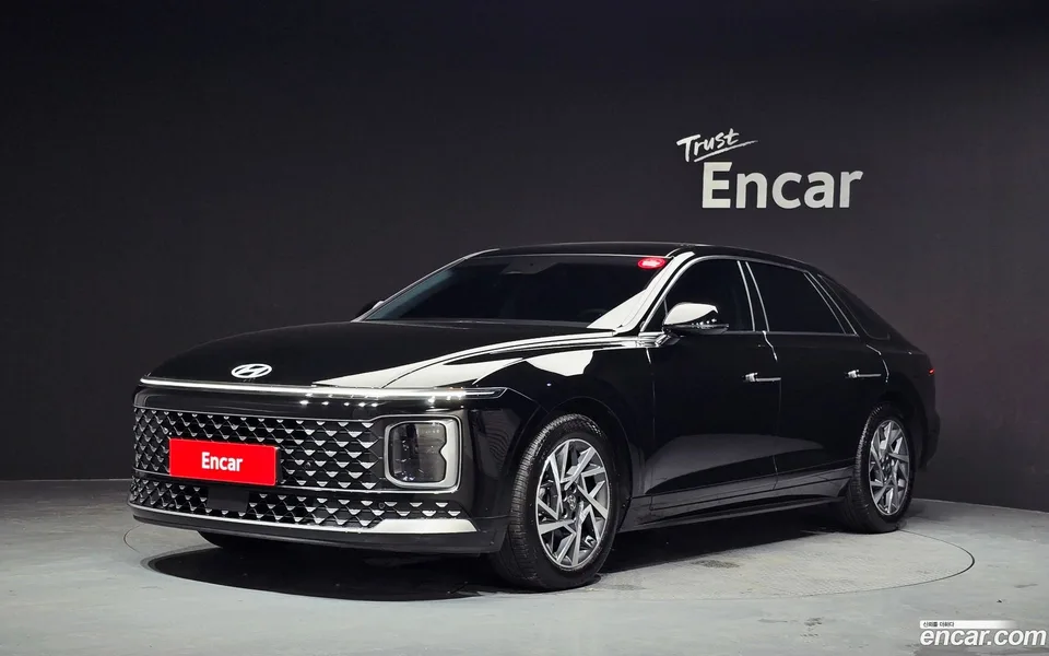 Hyundai Grandeur Hybrid 2025 — photo 1, buy with delivery to Moscow