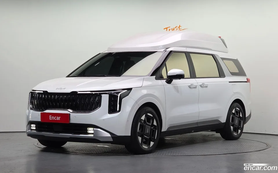 Kia Carnival 9 () 2024 — photo 1, buy with delivery to Moscow