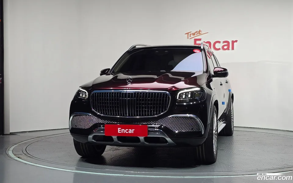 Mercedes-Benz GLS-Class GLS600 4MATIC 2023 — thumbnail 3