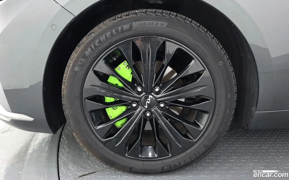 Kia K8 Hybrid 2023 — thumbnail 2