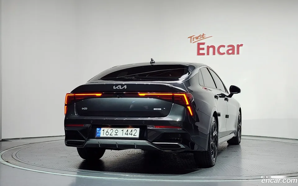 Kia K5 Hybrid 2024 — thumbnail 4