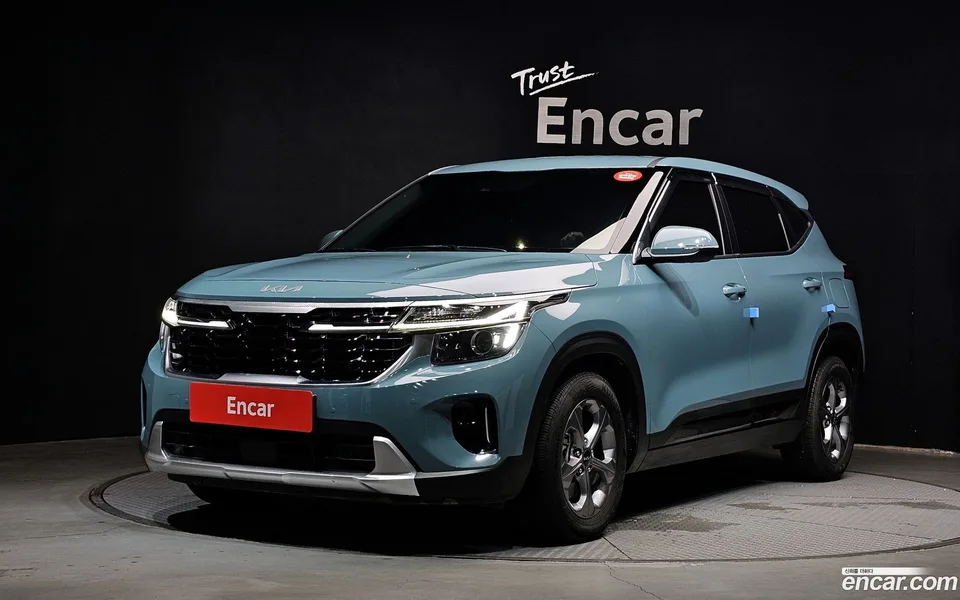 Kia Seltos 1.6 2WD 2024 — photo 1, buy with delivery to Moscow