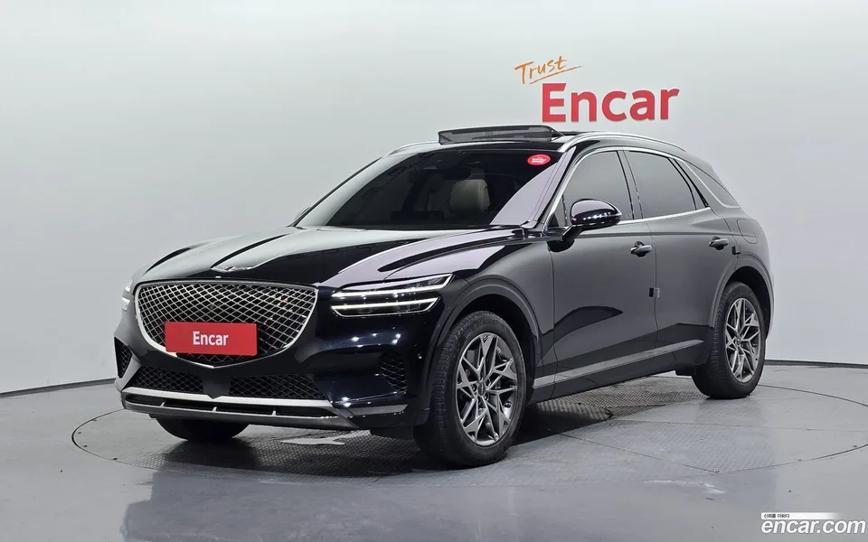 Genesis GV70 2.5T 2WD 2022 — photo 1, buy with delivery to Moscow