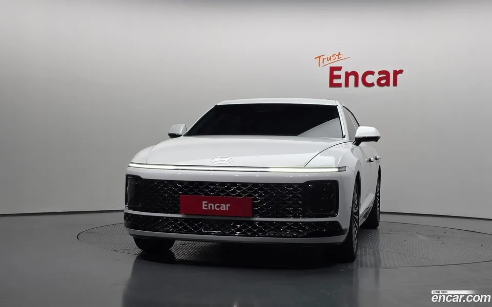 Hyundai Grandeur Hybrid 2025 — thumbnail 3