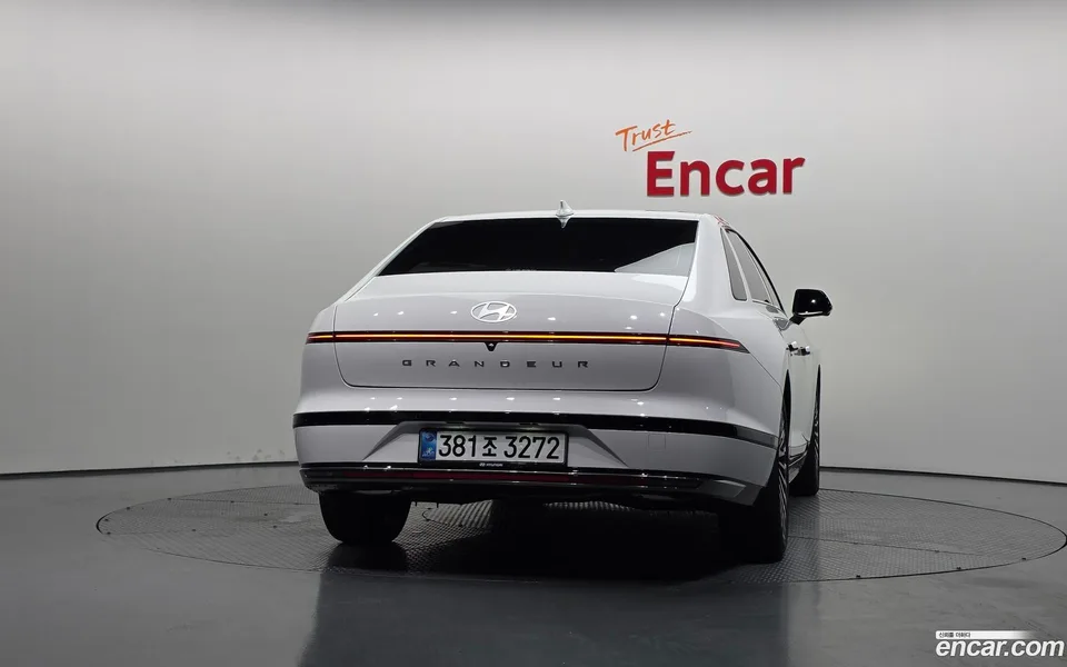 Hyundai Grandeur Hybrid 2025 — thumbnail 4