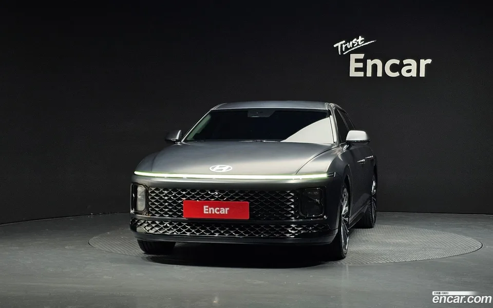 Hyundai Grandeur Hybrid 2023 — thumbnail 3
