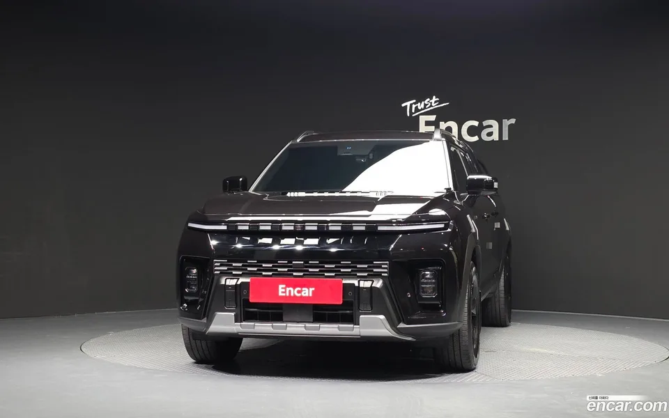 KG Mobility Musso EV AWD 2025 — thumbnail 3