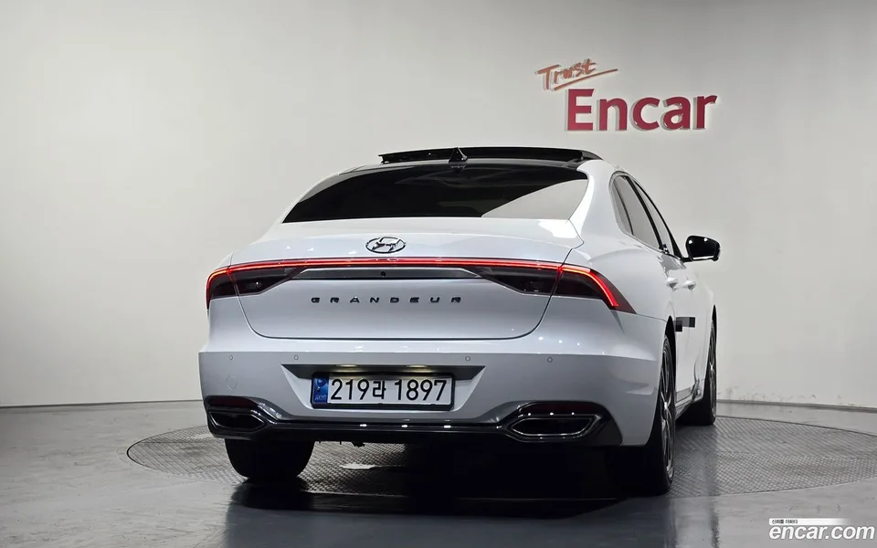 Hyundai Grandeur IG 2.5 2022 — thumbnail 4