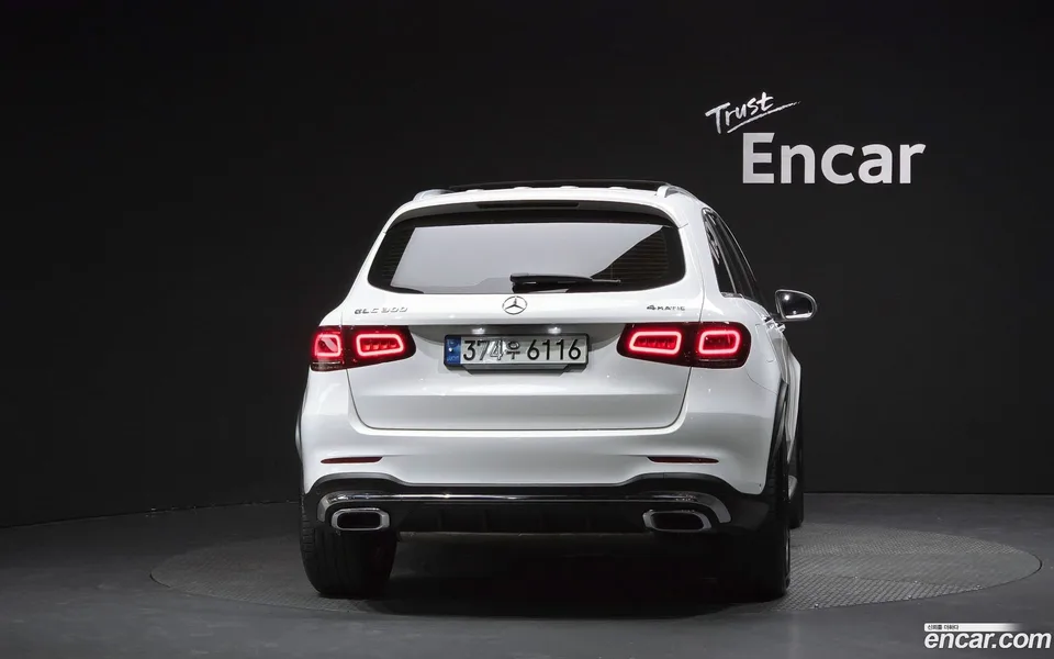 Mercedes-Benz GLC-Class GLC300 4MATIC 2022 — thumbnail 4