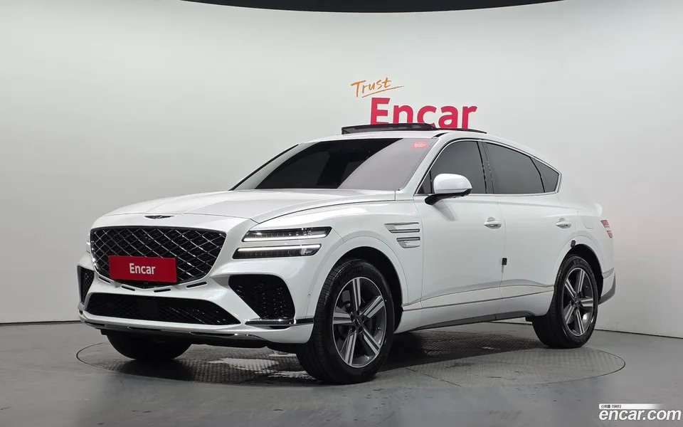 Genesis GV80 Coupe 2.5T AWD 2024 — photo 1, buy with delivery to Moscow