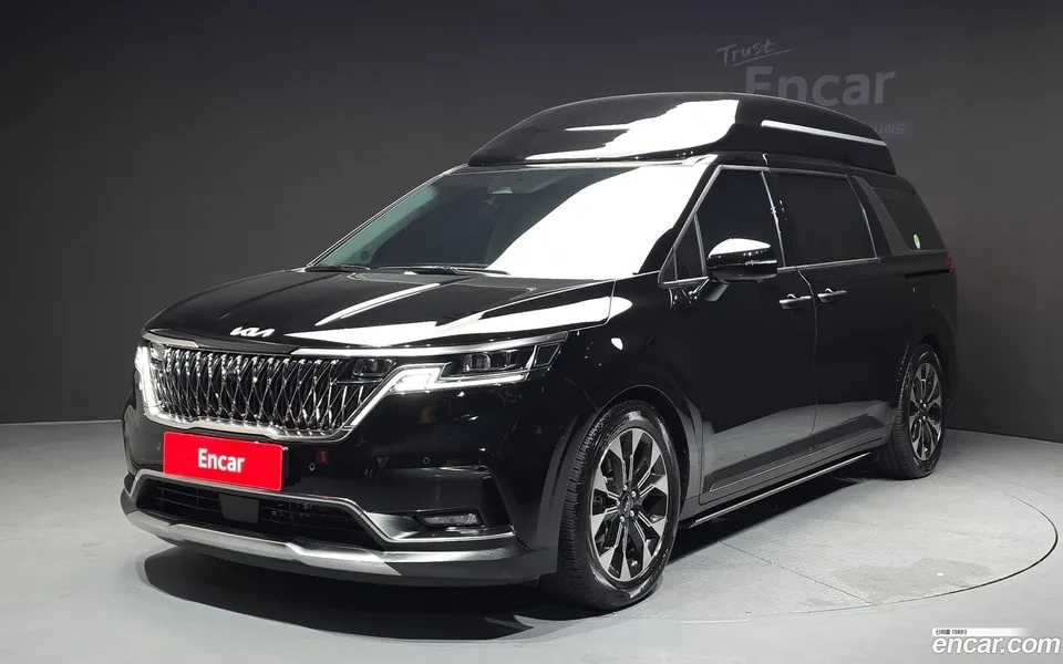 Kia Carnival 9 () 2023 — photo 1, buy with delivery to Moscow