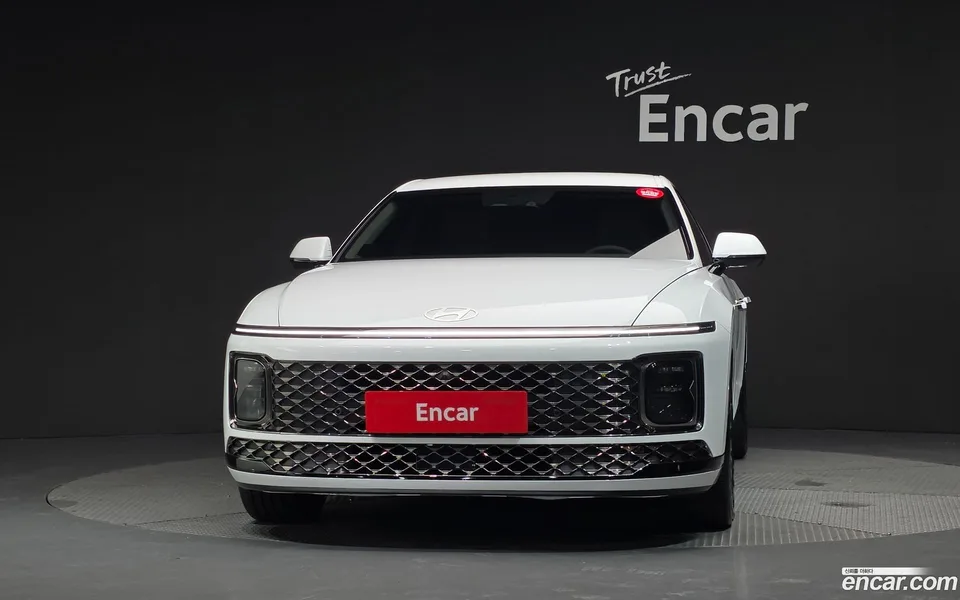 Hyundai Grandeur Hybrid 2025 — thumbnail 3