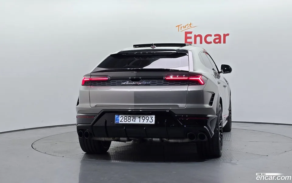 Lamborghini Urus 4.0 V8 SE 2025 — thumbnail 4
