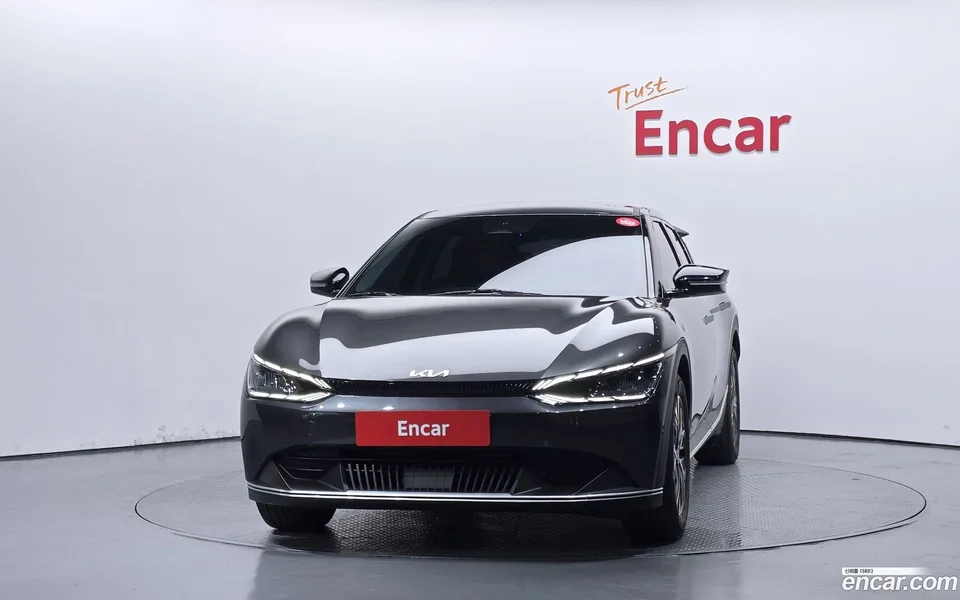 Kia EV6 2022 — миниатюра 3