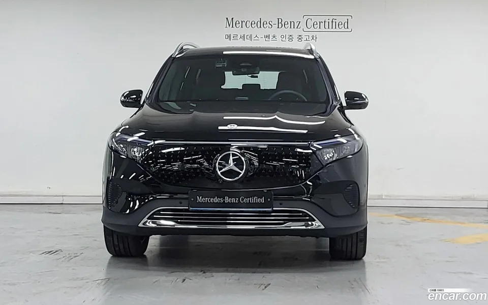 Mercedes-Benz EQB EQB300 4MATIC 2025 — thumbnail 3