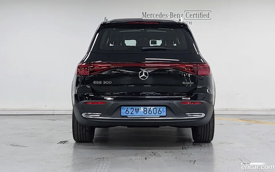 Mercedes-Benz EQB EQB300 4MATIC 2025 — thumbnail 4