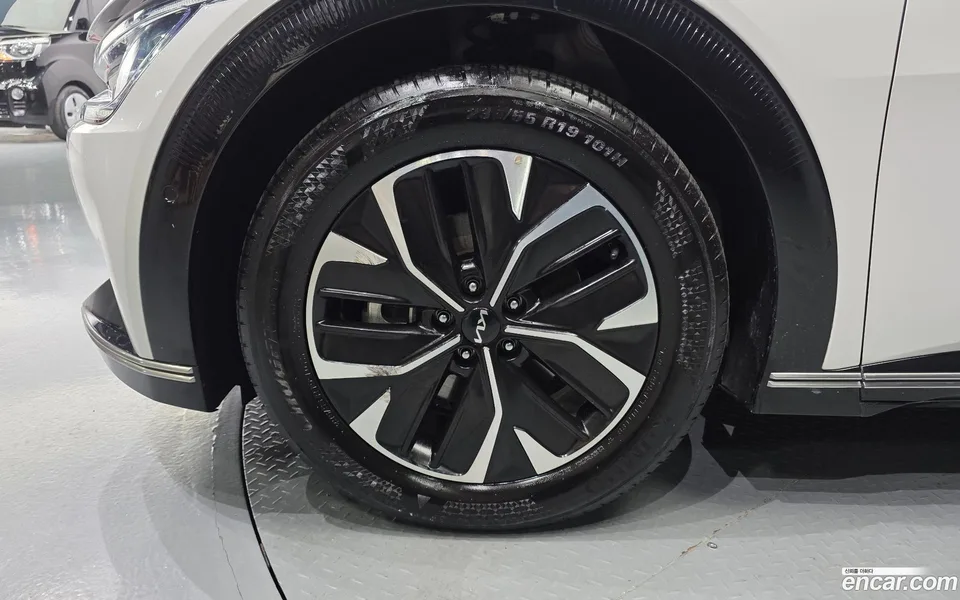 Kia EV6 2024 — thumbnail 5