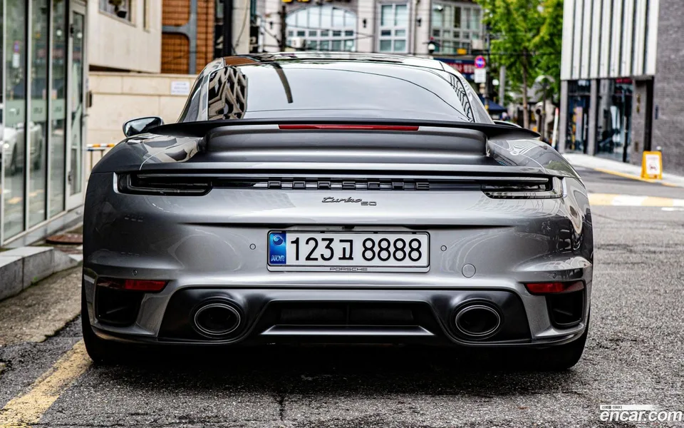 Porsche 911 (992) 50 2025 — thumbnail 4