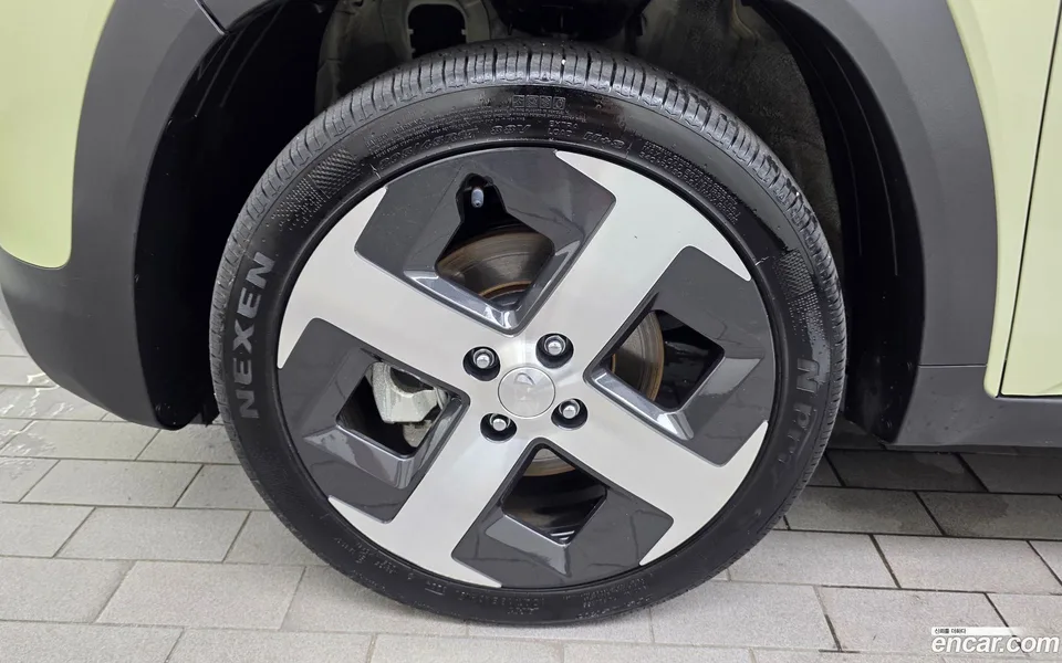 Hyundai Casper Electric 2024 — thumbnail 5