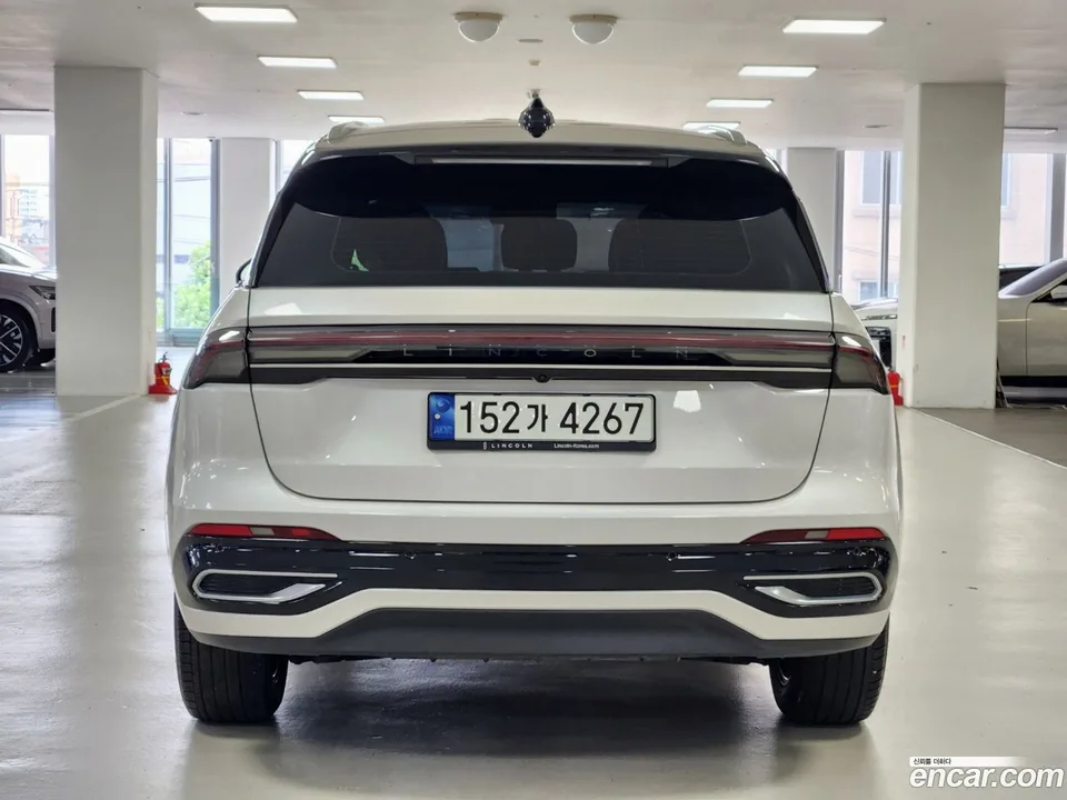 Lincoln Nautilus 2.0 AWD 2023 — thumbnail 4
