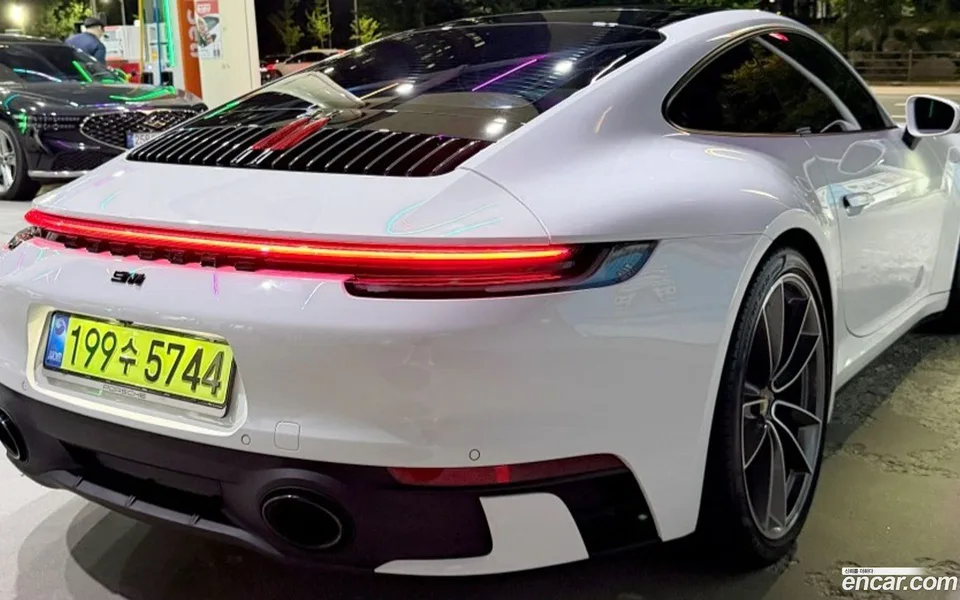Porsche 911 (992) 2023 — thumbnail 4
