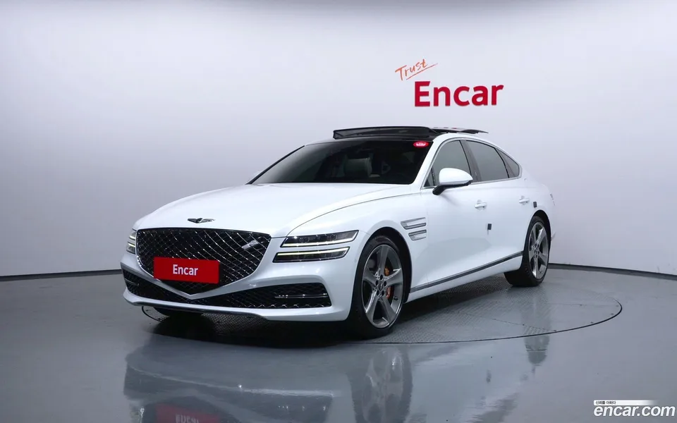 Genesis G80 3.5 AWD 2022 — photo 1, buy with delivery to Moscow