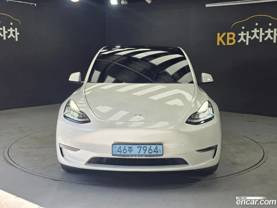 Tesla Model Y AWD 2022 — thumbnail 3