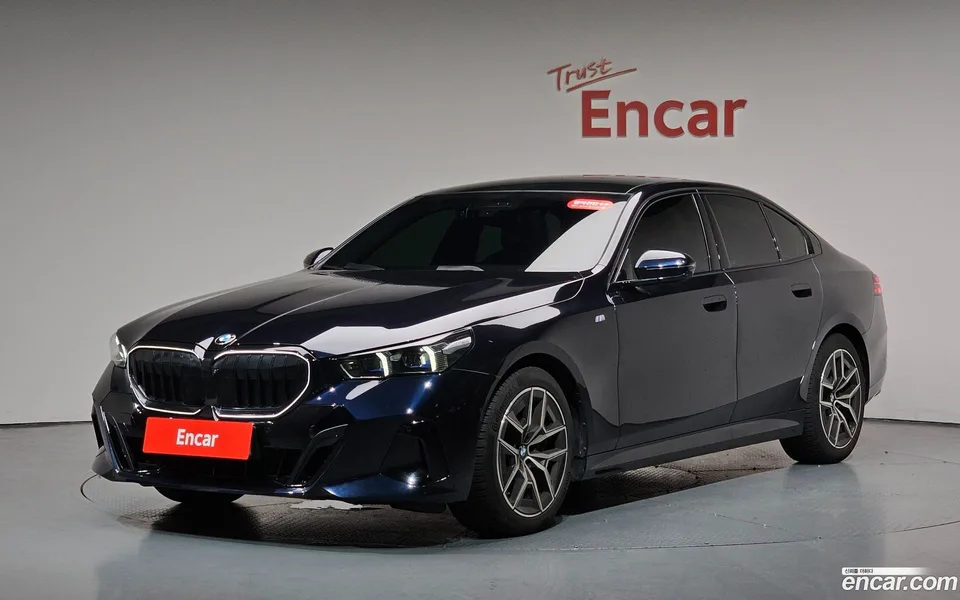 BMW 5 Series 2025